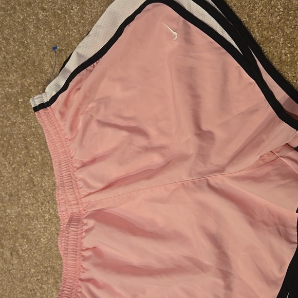 Nike Women's Pink Athletic Shorts With Black & White Strip Size Large - Picture 3 of 6